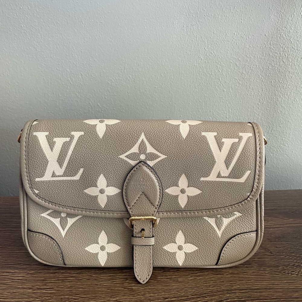 Louis Vuitton Cream and Gray Monogram Crossbody Bag